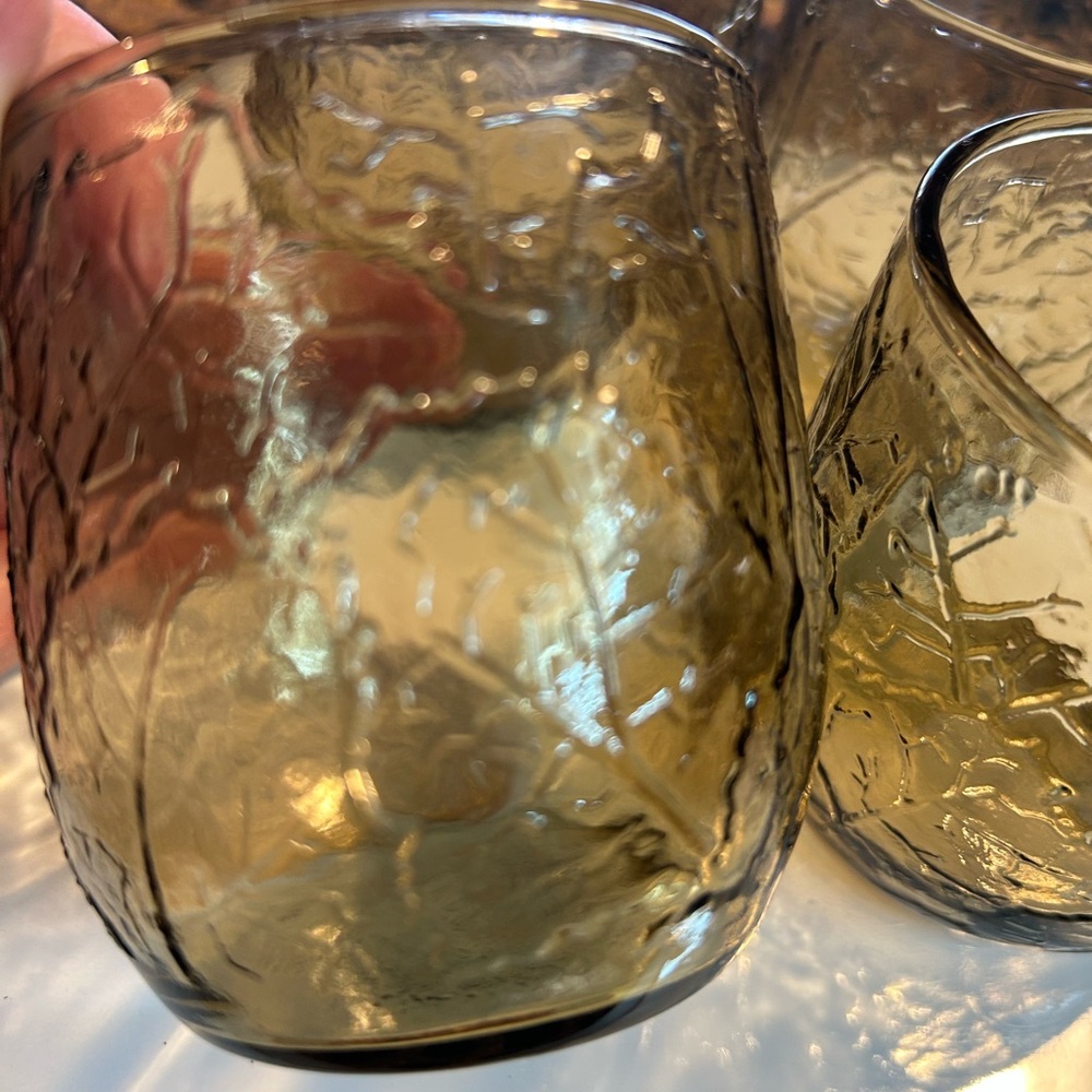 Vtg Anchor Hocking 4 Glasses spicy brown textured leaf embossed design - Picture 3 of 10